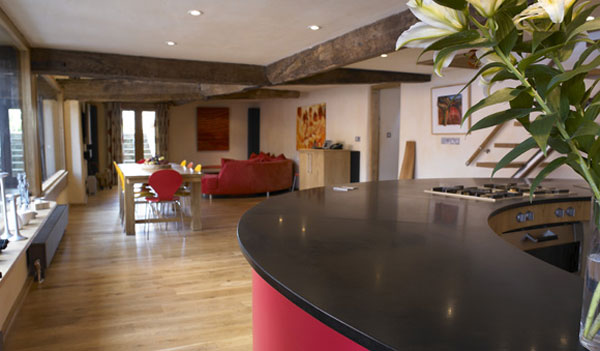 vue-salon-ferme vue depuis la cuisine